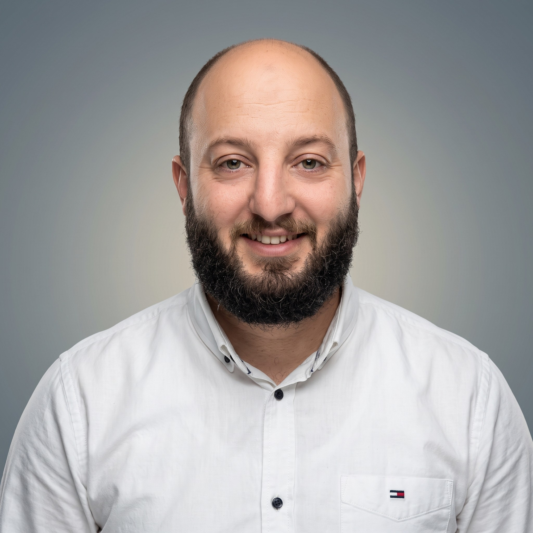 محمد رشاد الغول